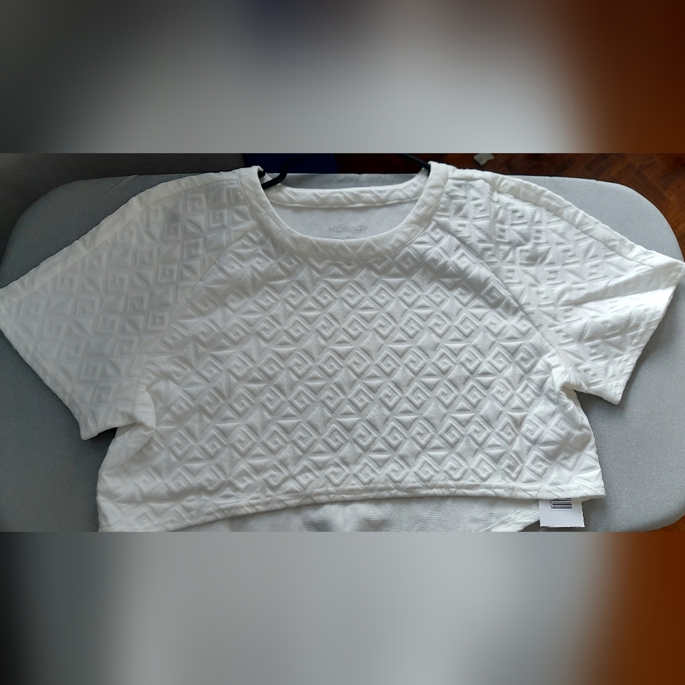 New women's XL Crop top